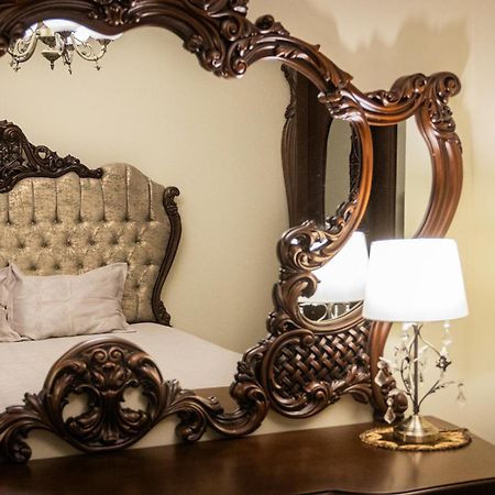 Central Luxury Antique Apartment Варна Экстерьер фото