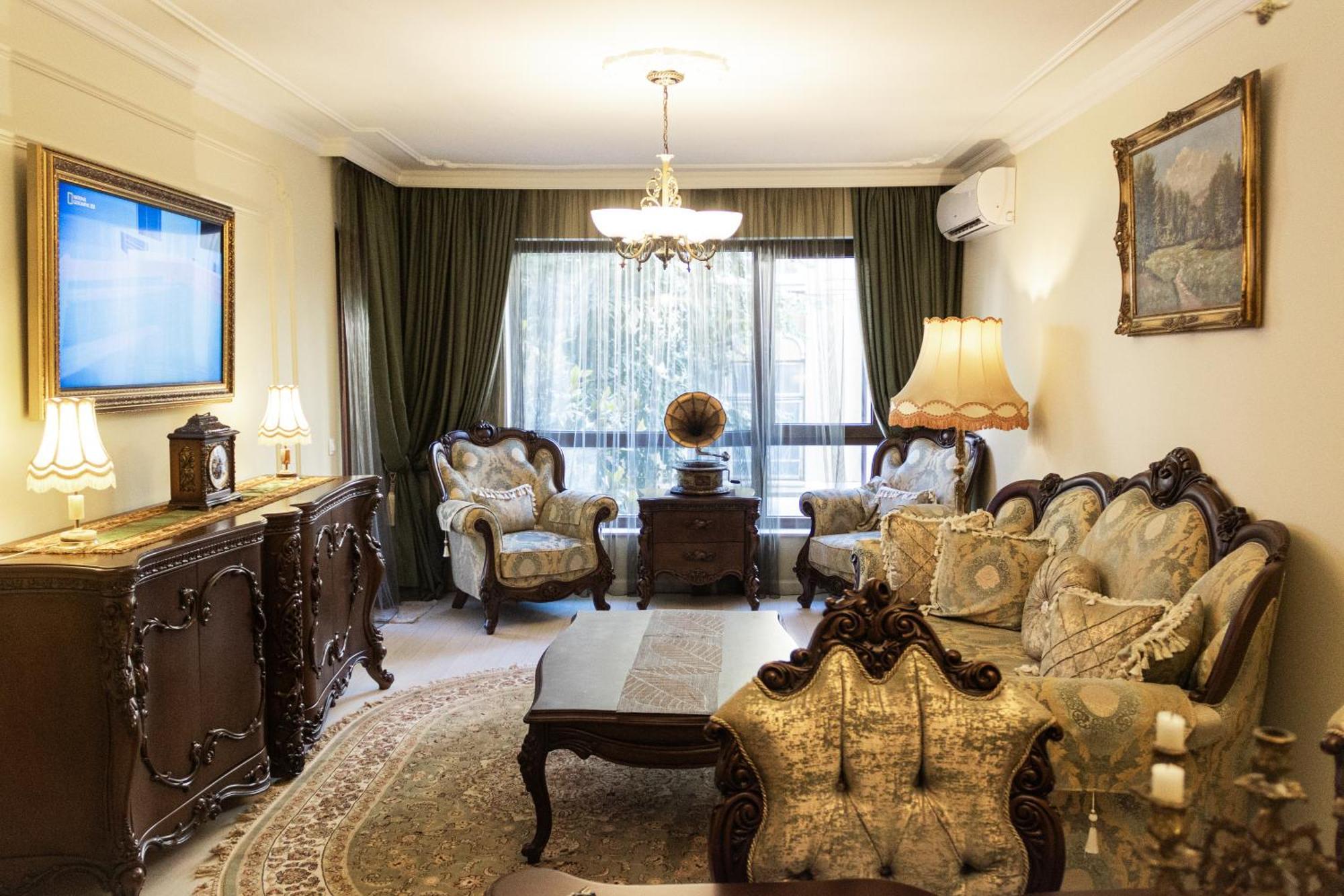 Central Luxury Antique Apartment Варна Экстерьер фото