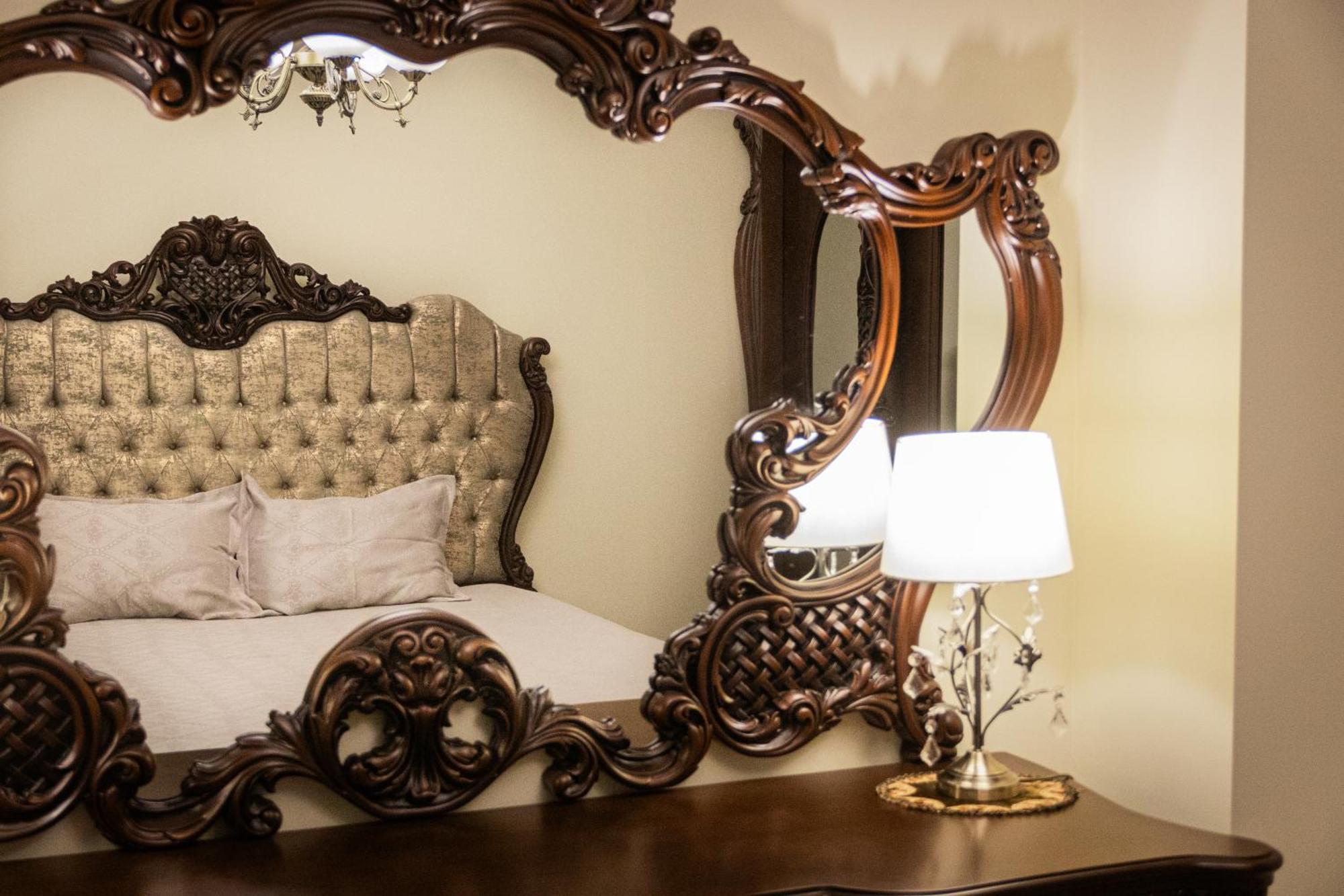 Central Luxury Antique Apartment Варна Экстерьер фото